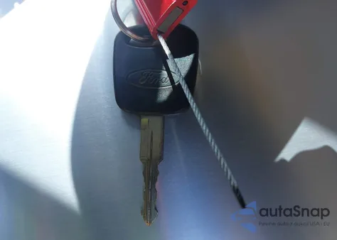 2005 Ford Focus Zx4 z USA, uszkodzony, nr VIN 1FAFP34N95W245824